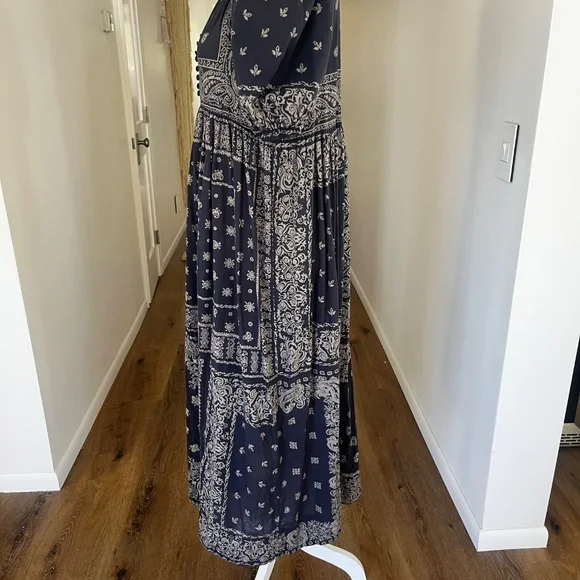 The Great dress - Picture 2 of 3